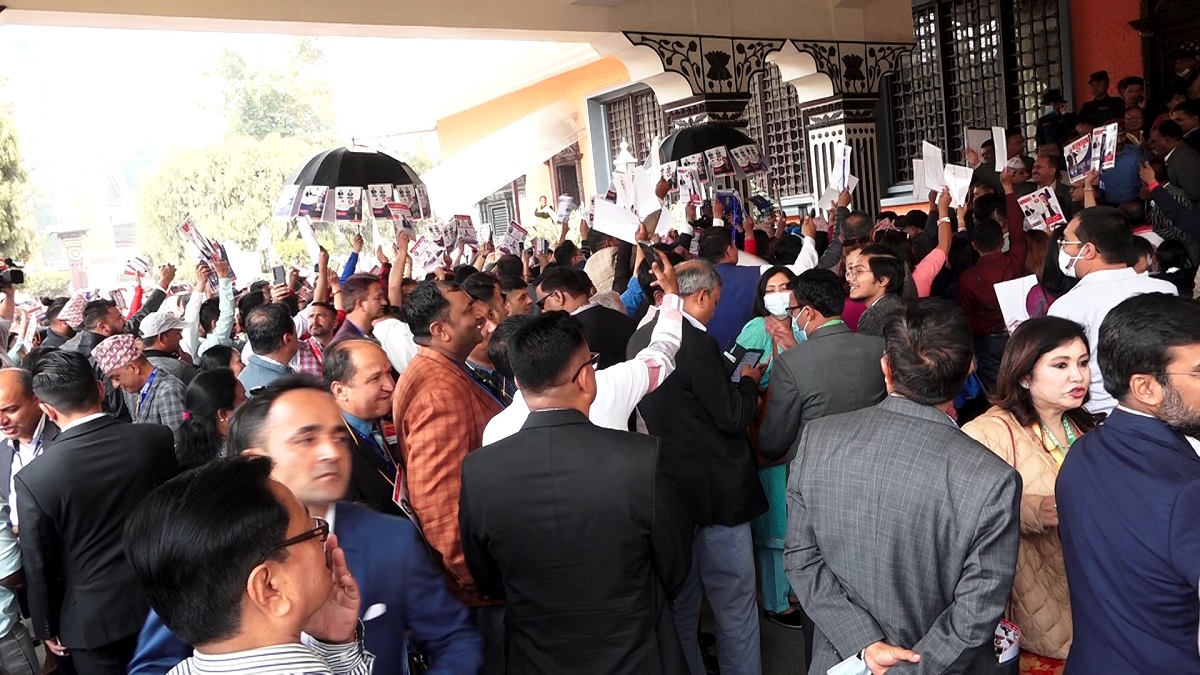 वरिष्ठ उपाध्यक्षका उम्मेदवारको खर्च ५ करोड बढी !